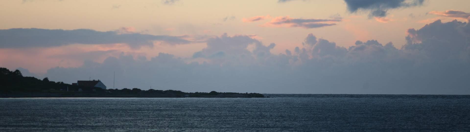 Klint havn i det fjerne